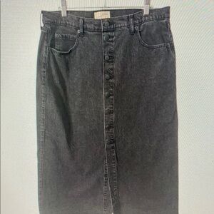 Universal Thread Black Denim Button Front Midi Skirt Size 12 High Rise